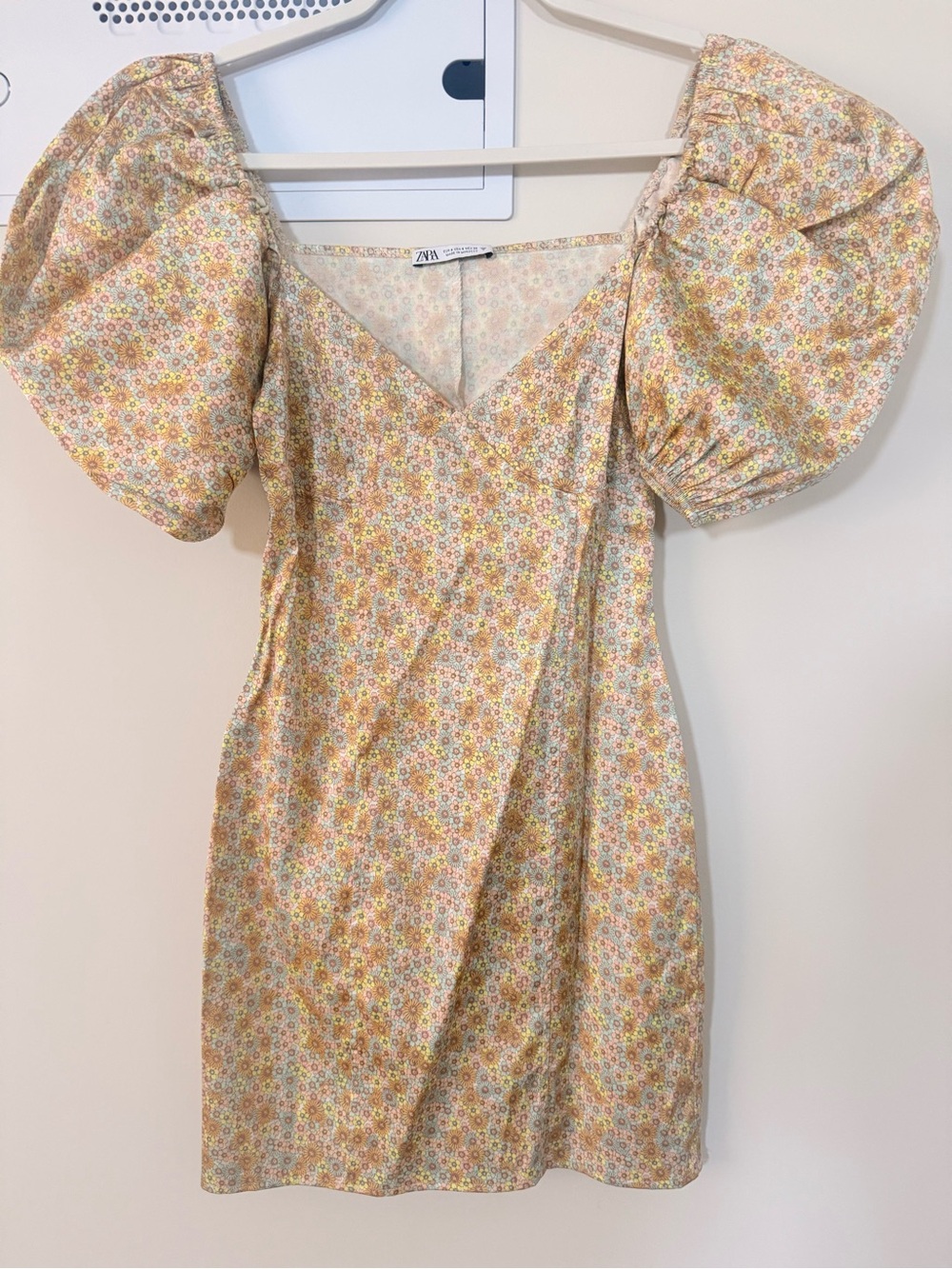 Zara Yellow Floral Puff-Sleeve Mini Dress